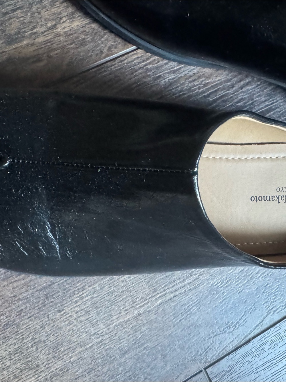 Maison Nakamoto Black Tabi-Style Leather Mules - Picture 4 of 5